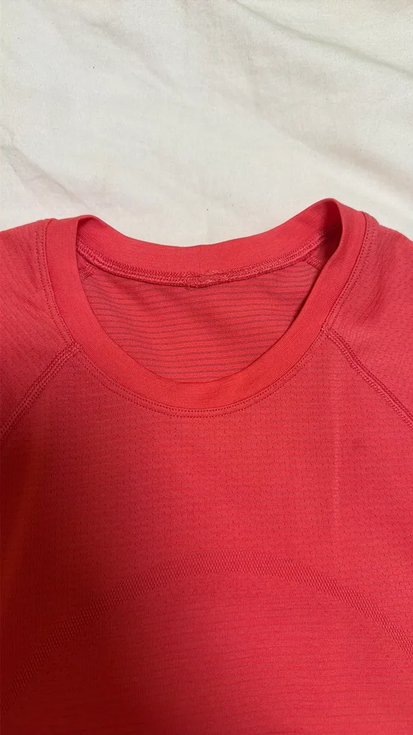 Lululemon Swiftly Tech Cropped Short Sleeve - Image 2