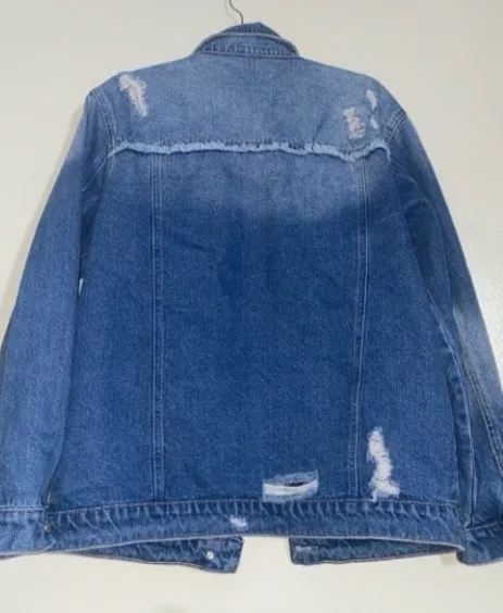 KanCan USA M 100% Cotton Medium Wash Distressed Oversized Distressed button down jean jacket. - Image 2