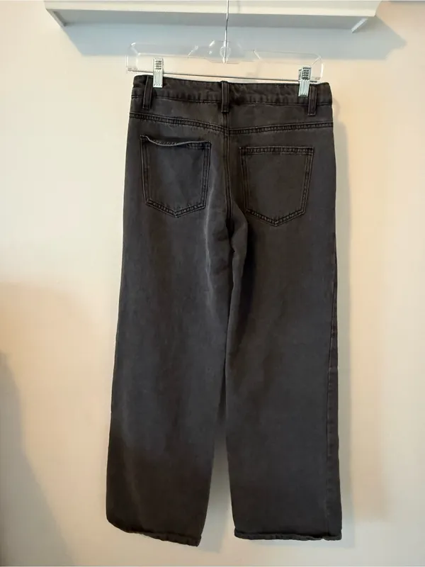 Edikted Black Straight Jeans - Image 3