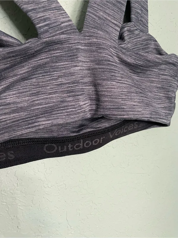 Outdoor Voices Freeform Sports Workout Bra Size XS Heathered Gray Unlined - Image 6