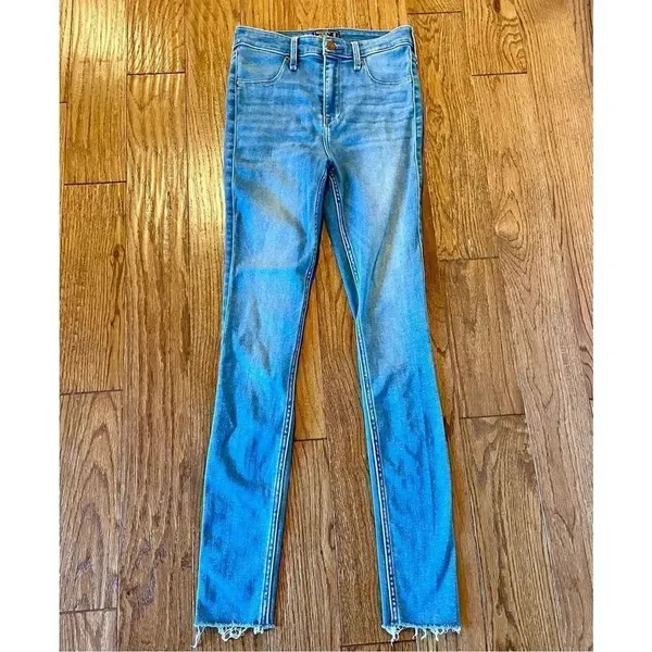 Abercrombie & Fitch Simone high rise jean leggings medium wash 25 - Image 2