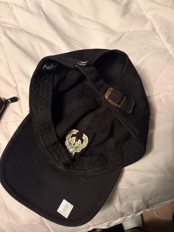 Black Milwaukee Bucks dad hat NBA - Image 3