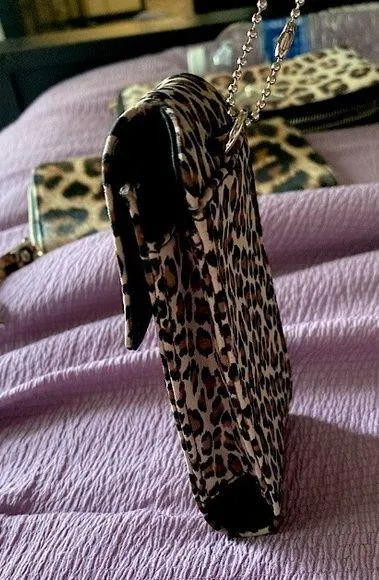 Leopard Print Bag/Case Tan - Image 2