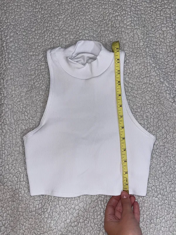 Alo Yoga Ribbed Dynamite Crop Tank - Image 10