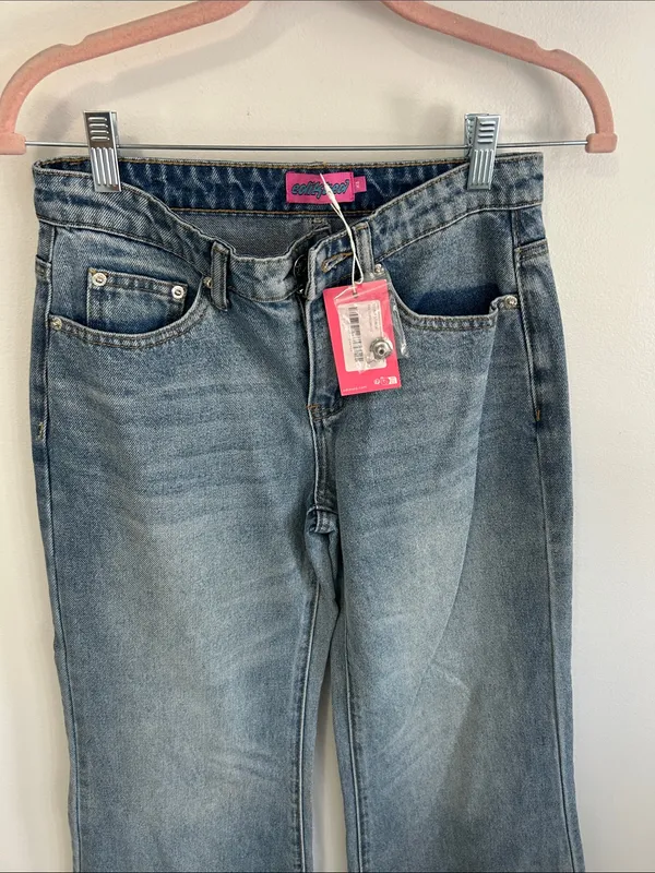 Edikted Flare Jeans - Image 5