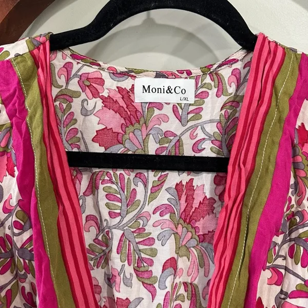 Moni & Co Floral Pink V-Neck Dress‎ Women’s Size L/XL - Image 3