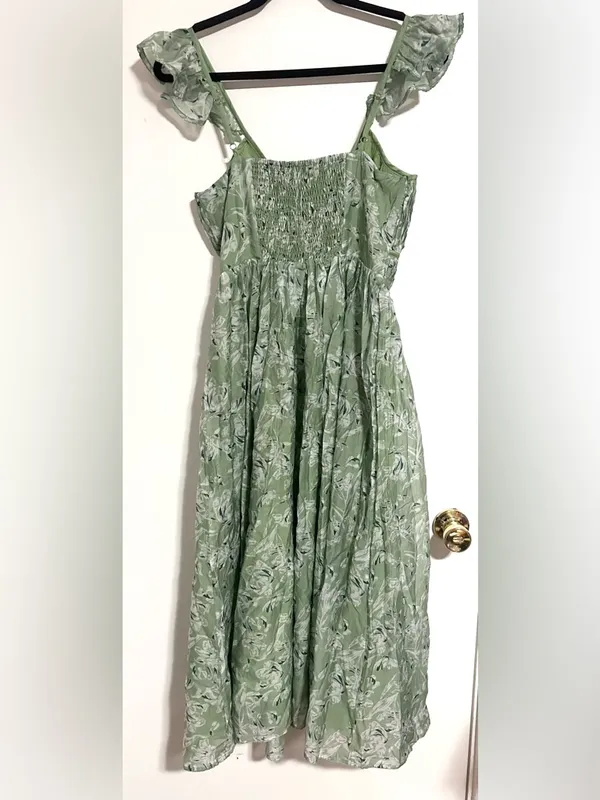 En Saison Sedna Pleated Floral Maxi Dress Small - Image 3