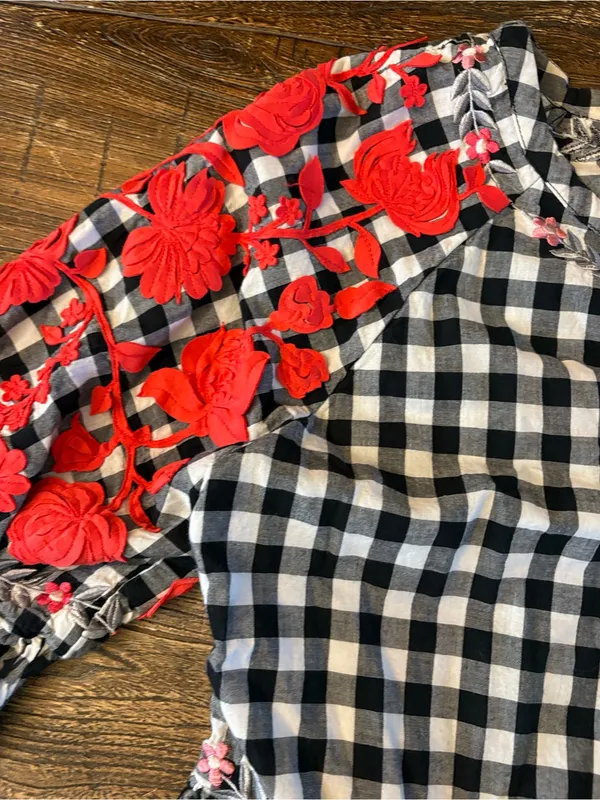 Anthropologie Panknj & Nidhi Tunic Women Medium Black Gingham Red Floral Peplum - Image 7