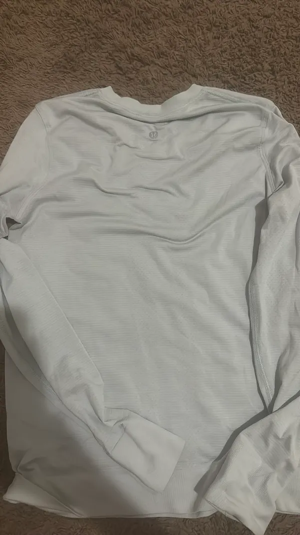 Lululemon Relaxed Swiftly Long Sleeve - Image 3