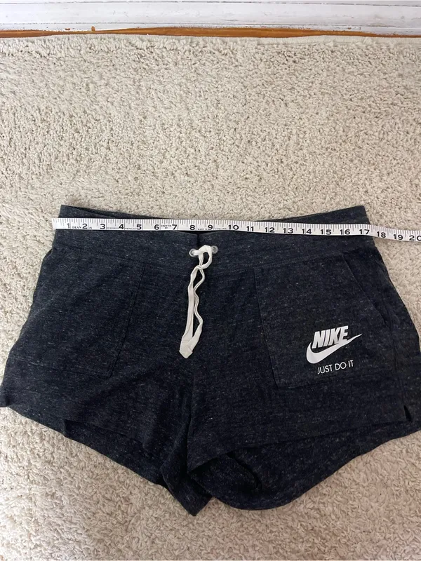 Nike Women's Charcoal Heather Athletic Shorts with White Drawstring - Image 3