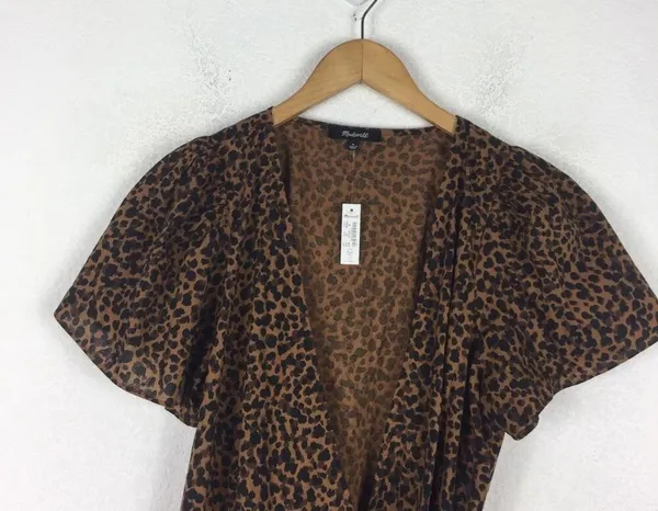 NWT Madewell Flutter-Sleeve Wrap Mini Dress in Painted Leopard Medium - Image 4