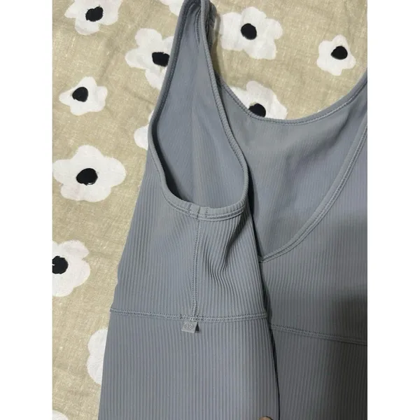 Lululemon tank top - Image 5