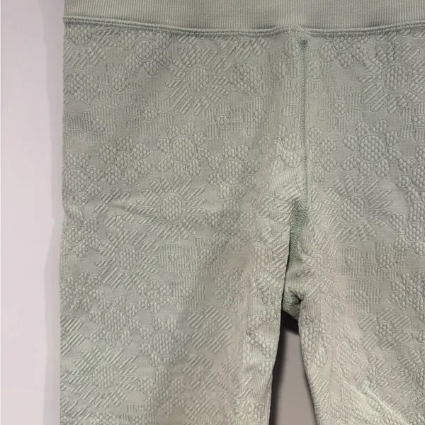 Light blue‎ floral aerie offline biker shorts - Image 2
