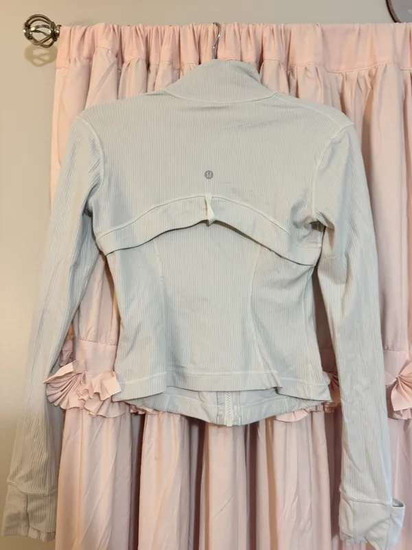 Lululemon Jacket Define - Image 2