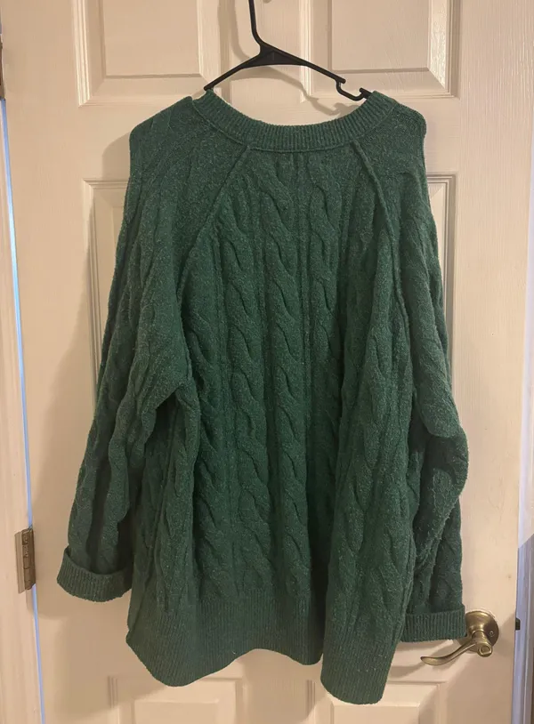 Sweater - Image 6
