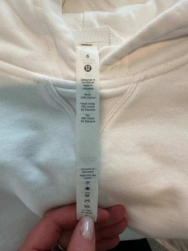 Lululemon cropped hoodie  - Image 4