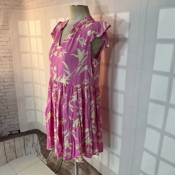 Petal & Pup Pink Cream Tiered Ruffle V-Neck Tropical Mini Sundress Size 4 - Image 5