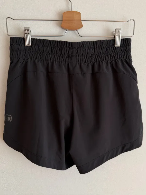 REI Co-op Swiftland Running Shorts Black Smocked Waist Pockets Liner Extra Small - Image 3