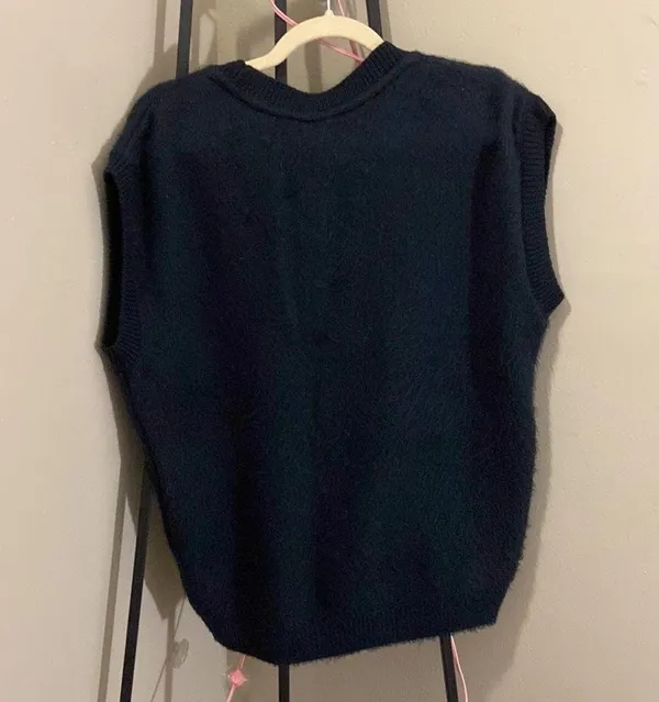 NWT Iets Frans Fluffy Oversized Sweater Vest - Image 6