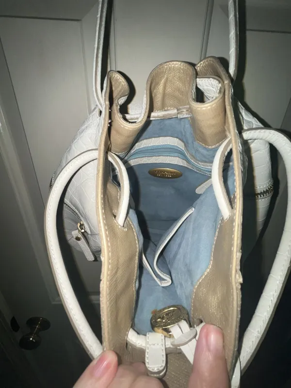 Brahmin White Croc Embossed Leather Bucket Bag - Image 8