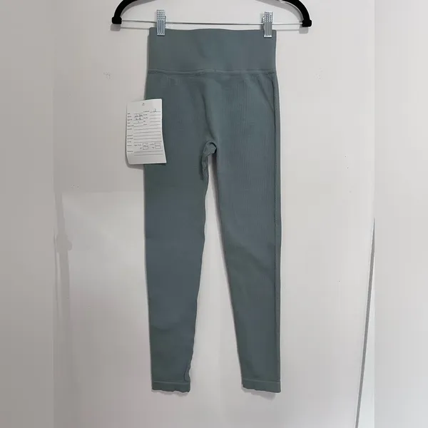 APPAREL COUTURE Ribbed Leggings Women Size Small 24” Sage Sky NWT - Image 4