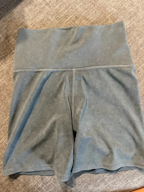 Vuori 6” shorts - Image 3