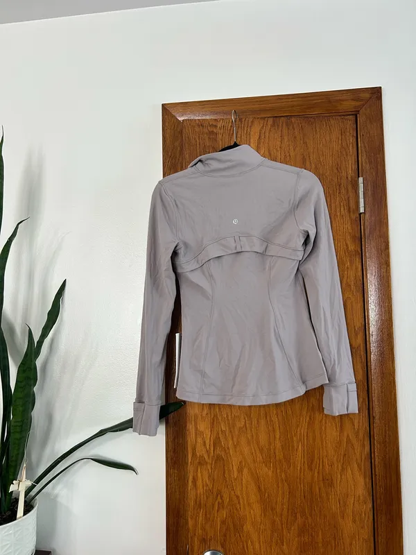 Define Lululemon Jacket - Image 2