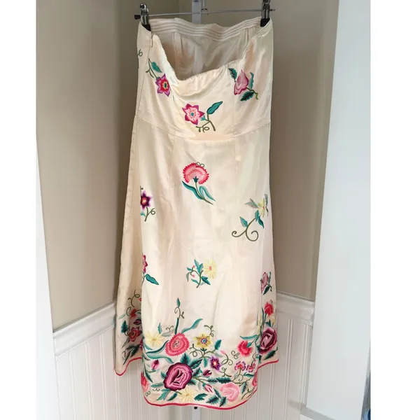 Tibi Strapless Floral Embroidered Silk Dress Cream Small - Image 3