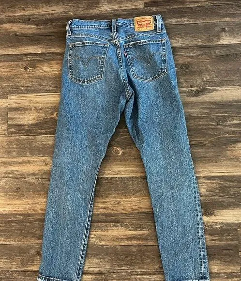 Levi’s 501 Skinny Jeans - Image 2