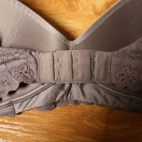 Aerie Real Sunnie Wireless Bra‎ Womens Size 32C Gray Lace Comfort Lightly Padded - Image 6