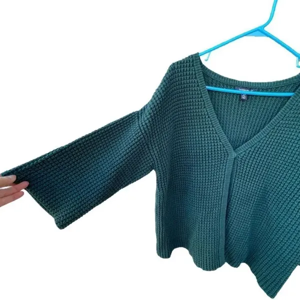 Lands’ End size L chunky knit dolman sleeves V Neck cardigan. - Image 3