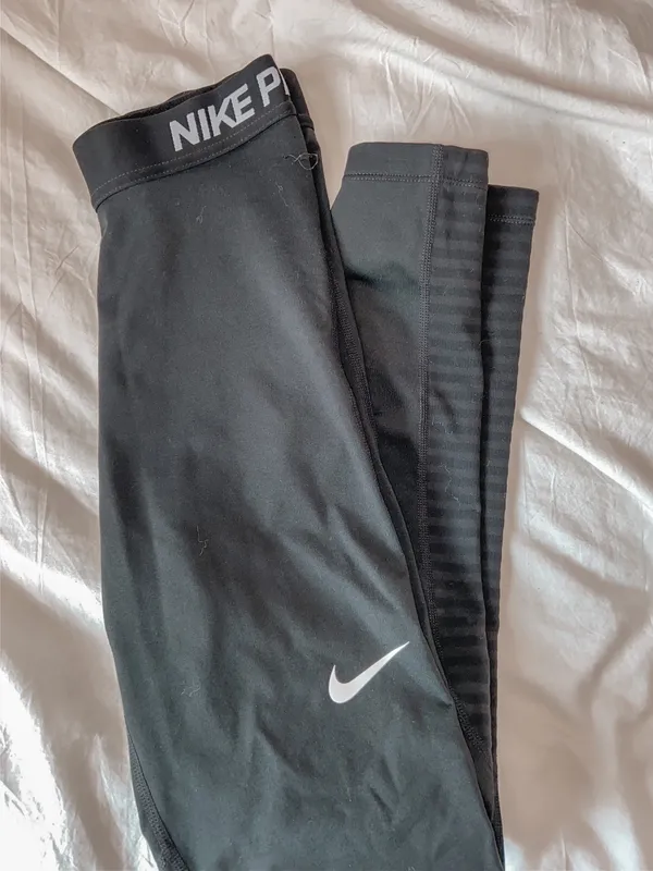 Nike pro leggings! - Image 3