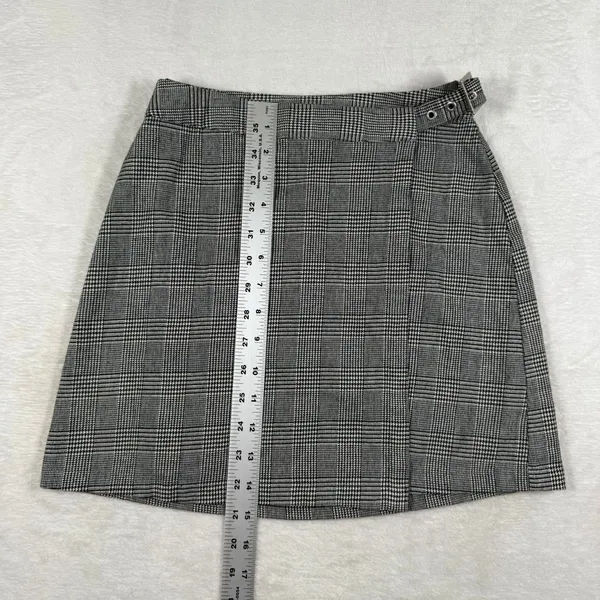 John Galt Glen Plaid Wrap Mini Skirt Black White Buckle MD383 XXS‎ - Image 6