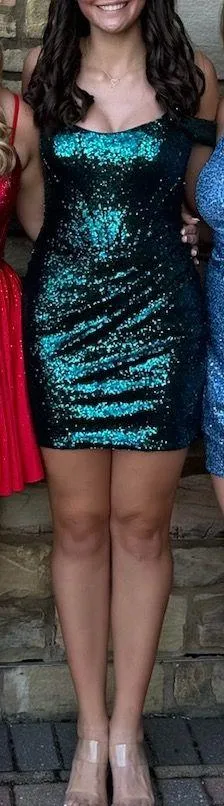 Sherri Hill Hoco Dress - Image 4