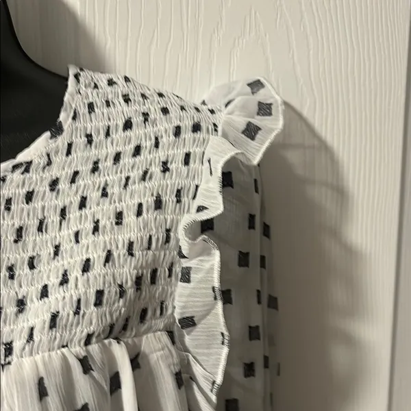 White Puff Sleeve Blouse with Peter Pan Collar - Image 13