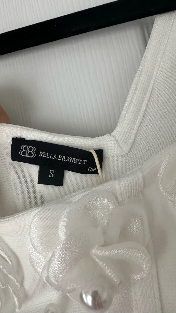 White maxi dress Bella Barnett - Image 3