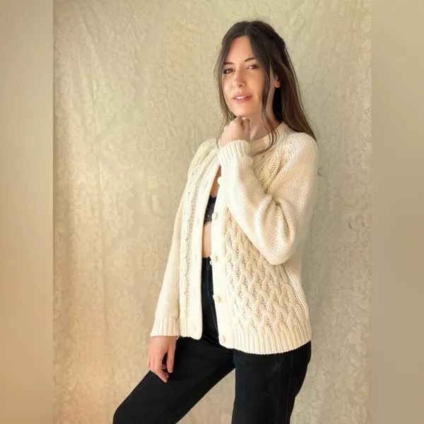 Vintage White Cable Knit Button Up Cardigan Sweater - Image 5