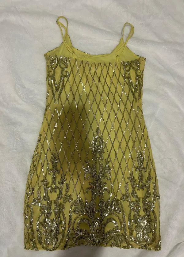 xs gold hoco dress - Image 3