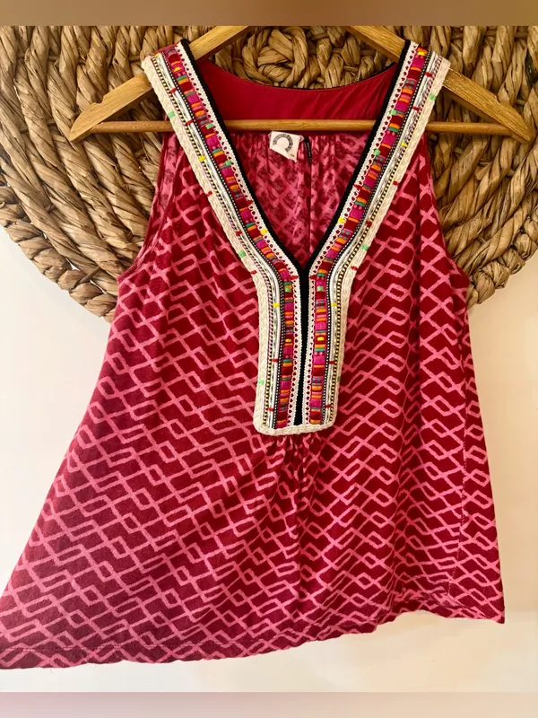 Anthropologie Akemi + Kin Vela Embroidered Linen Blend Tank Top Size Small - Image 4