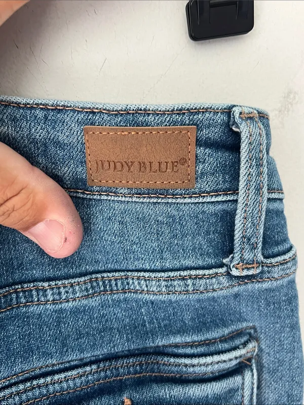 Judy Blue High Rise Women’s Utility Cargo Jeans, size 3/26 ^ - Image 8