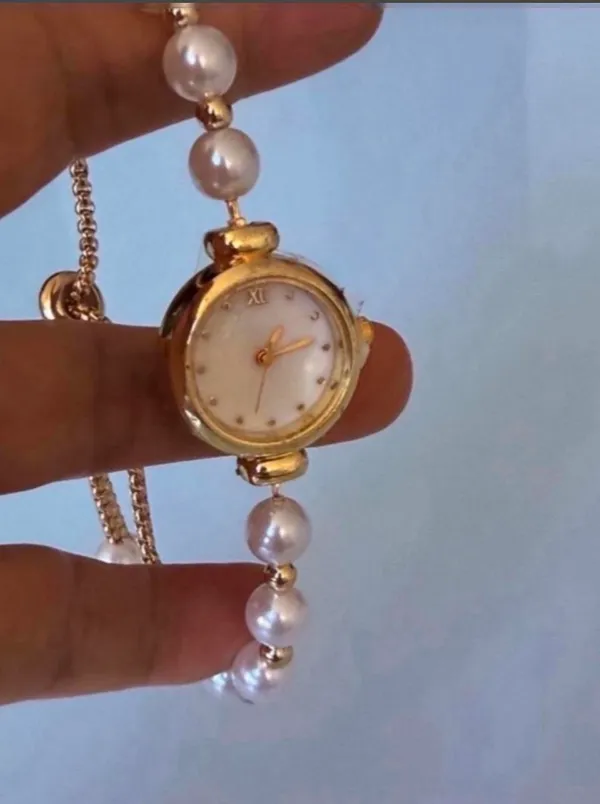 Brand New Gold pearl watch with white face and Roman numerals - Image 3