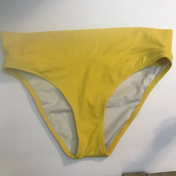 Victoria’s Secret 2-Piece swimsuit SZ S - Image 4