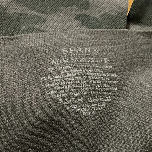 SPANX Look At Me Now Camouflage Print High Waisted Seamless Leggings M - Image 4