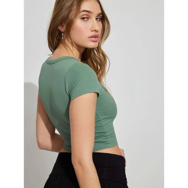 Garage Skyler Scoop Seamless Tee in Ocean Green Women's sz. S - Image 3