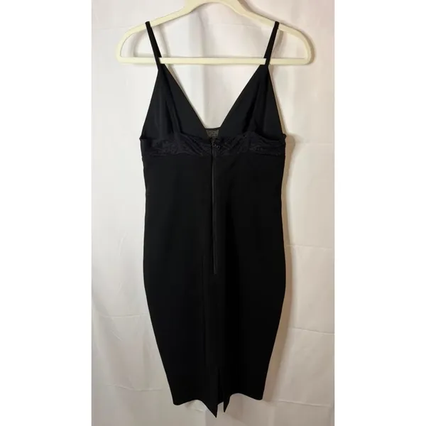 ALICE & OLVIA Jean Lace Inset Black Sheath Dress sz.6 - Image 4
