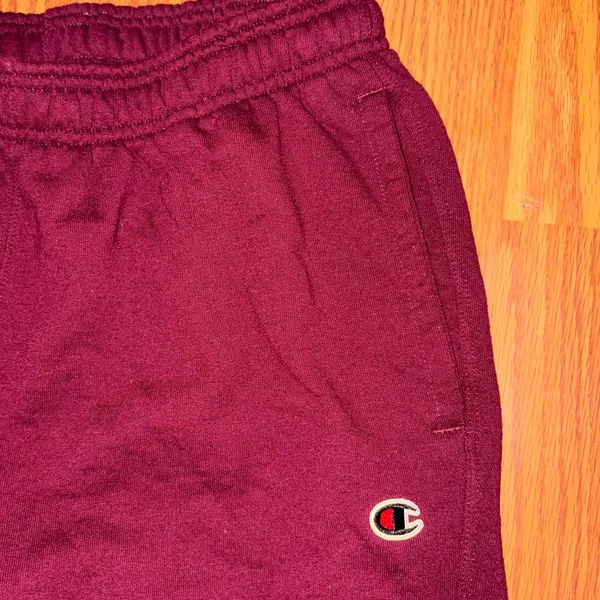 Champion maroon sweatpants - Image 6