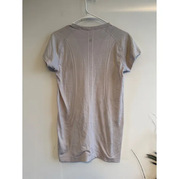 Lululemon Swiftly Tech Short Sleeve Shirt Grey Taupe Size 10 Slim‎ Fit Running - Image 2