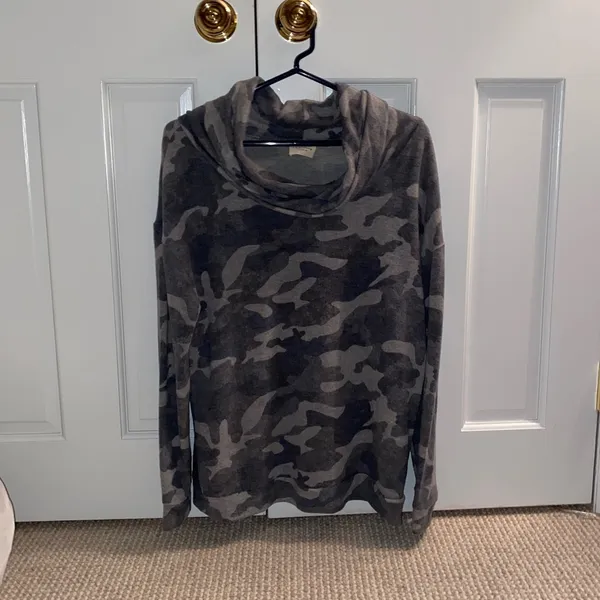 1.4.3. Story by Line Up Camo Turtleneck Sweater - Image 2