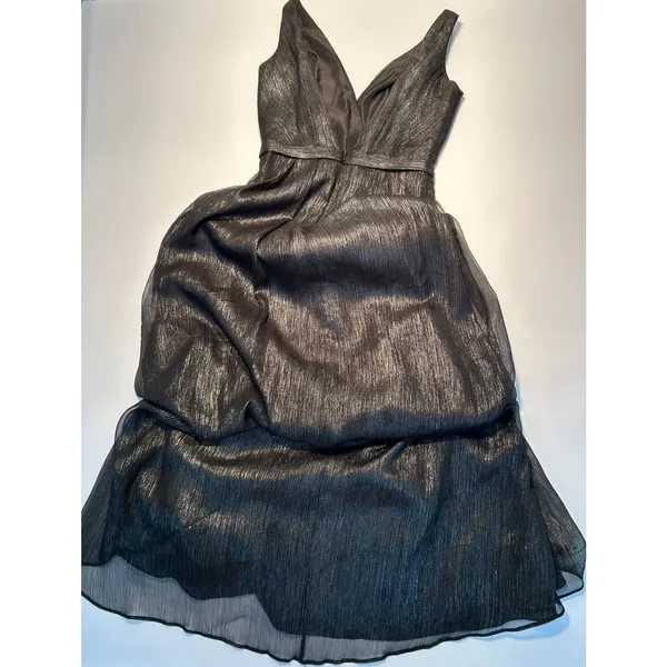 Monique Lhuillier Bridesmaids Size 2 Black Metallic Plunge V-Neck Maxi Dress - Image 5