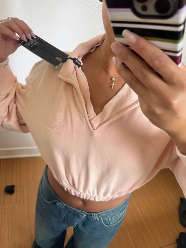 Bo+Tee Cropped Sweatshirt - Image 2